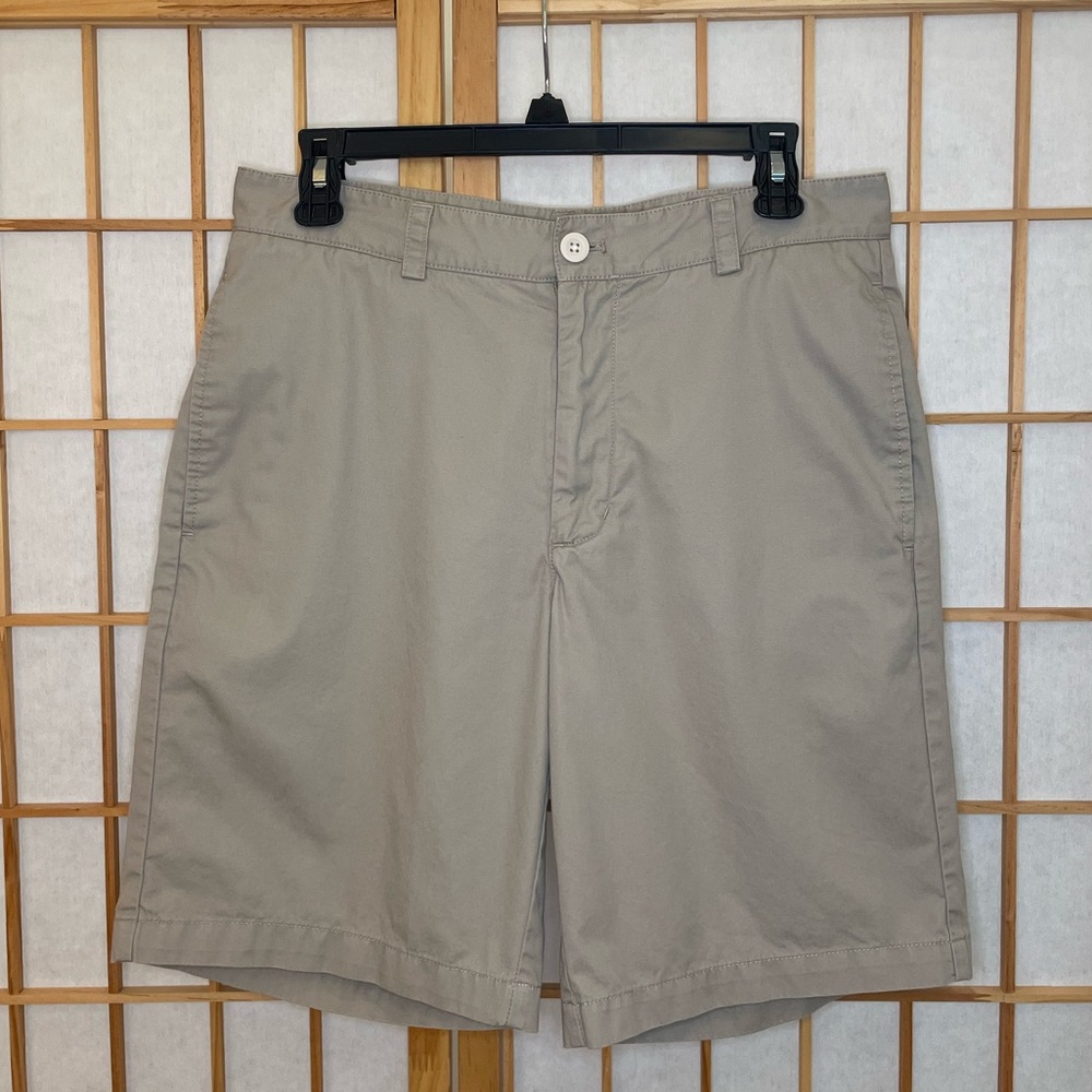 Vineyard Vines Men’s Khaki Club Shorts 30W